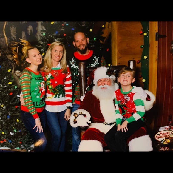 Small town mom & daughter striving as resellers... - Picture 7 of 8